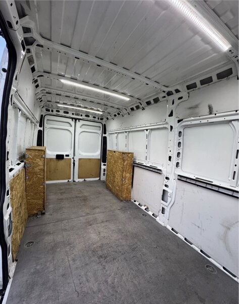 Servicii transport marfa